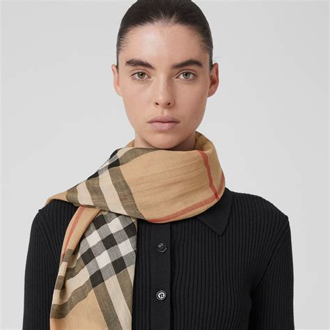 burberry wool silk scarf review|which Burberry scarves are best.